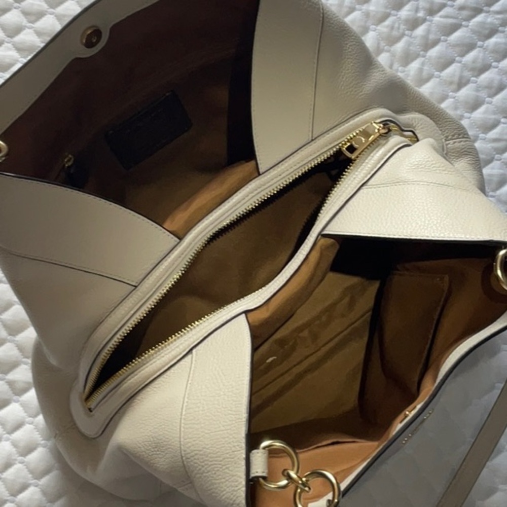 Coach  Leather Bag - Picture 5 of 9